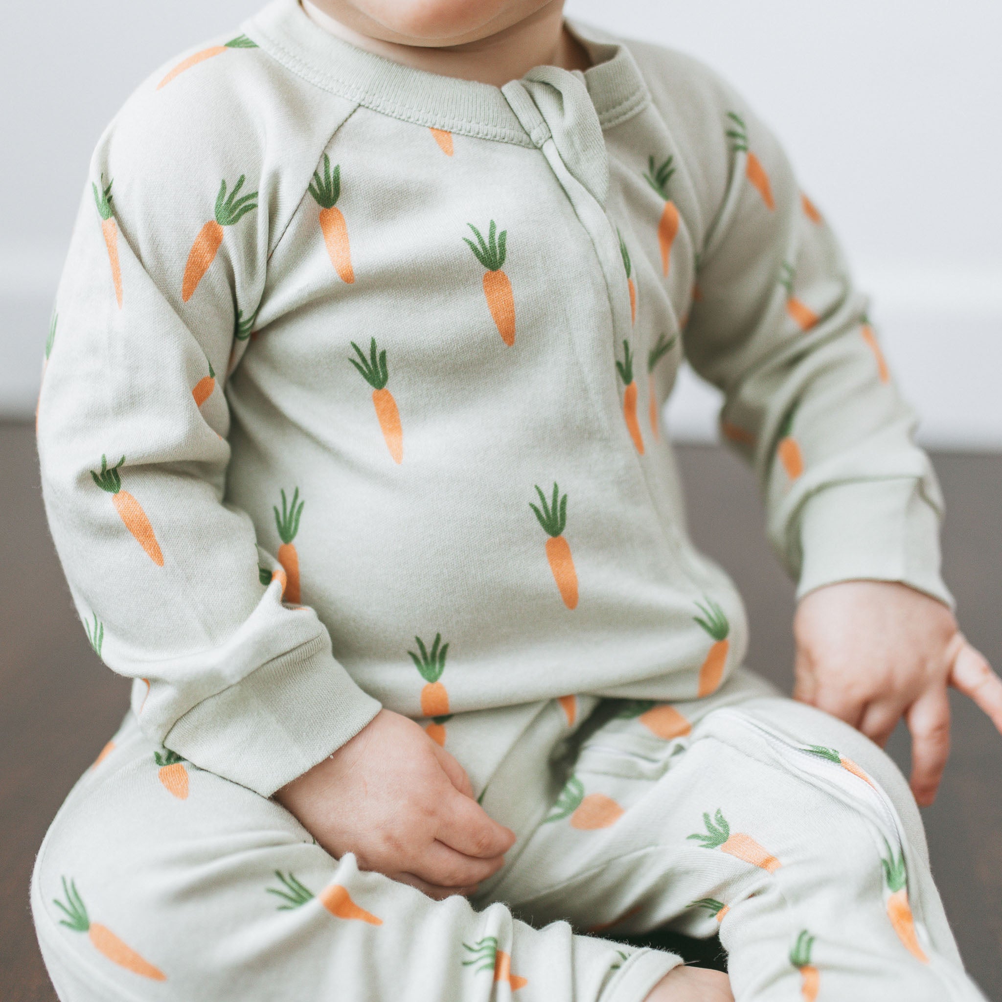 Organic Growsuit - Carrots