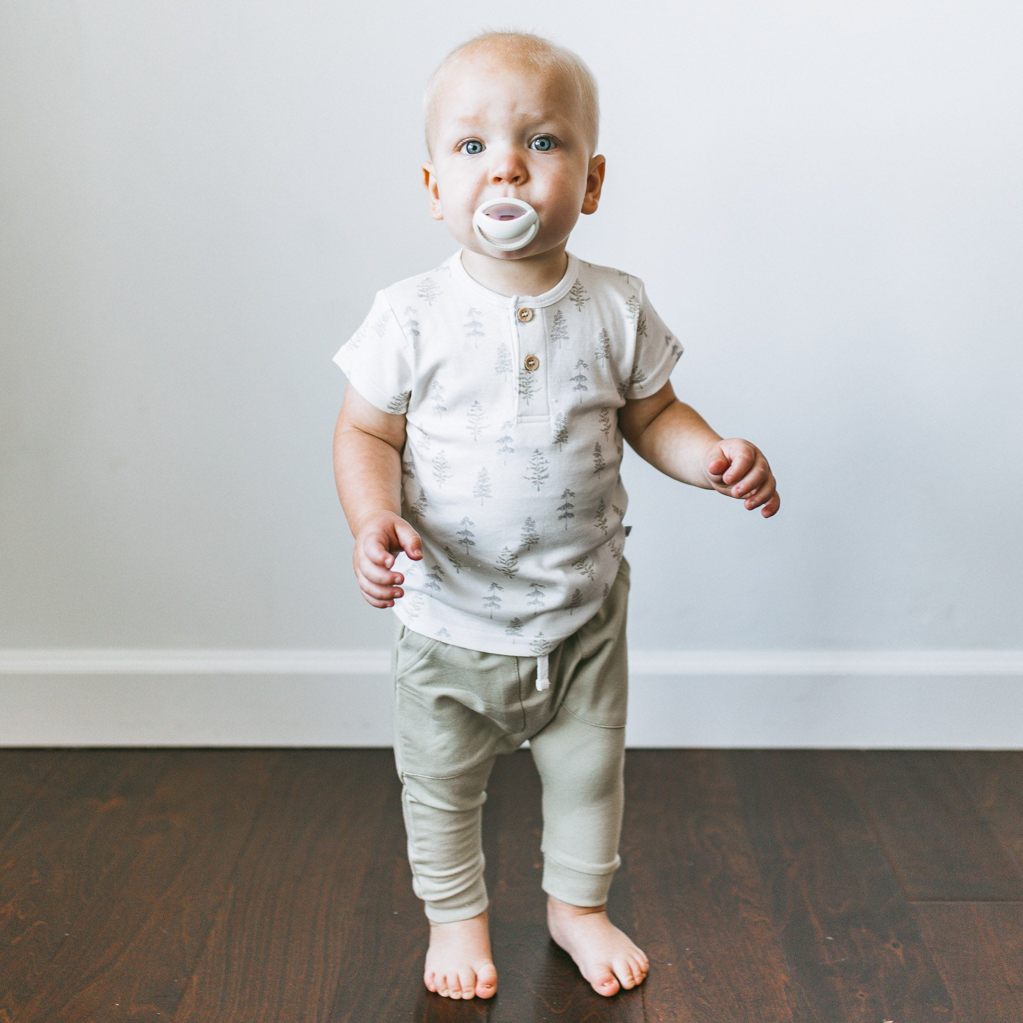 Henley Tee - Frostree