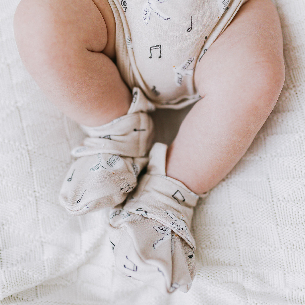 Mitts + Booties - Singing Bird