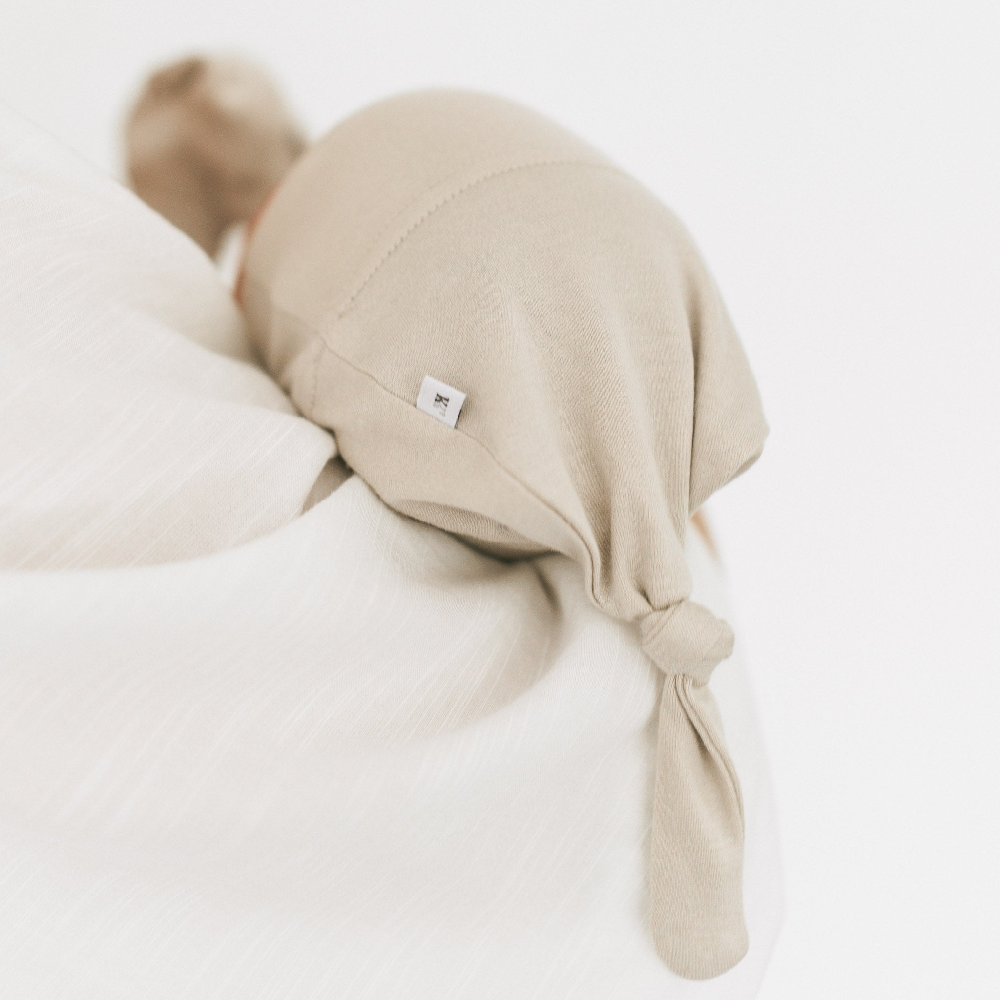 Cosy Knot Hat - Forest Mist