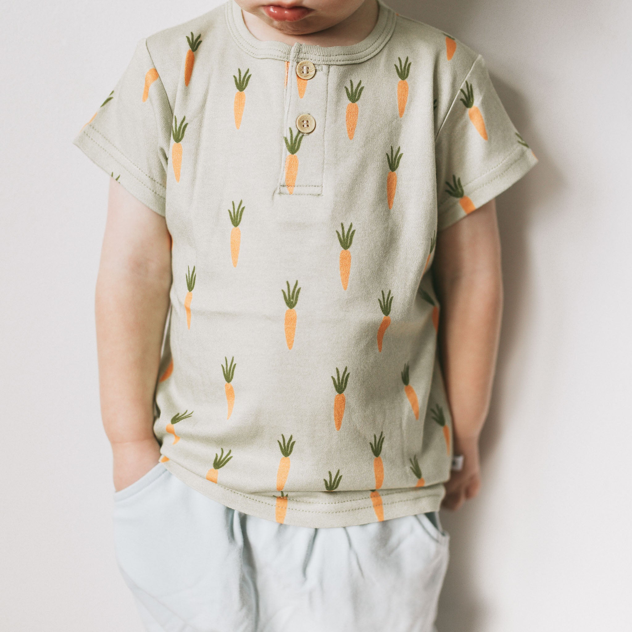 Henley Tee - Carrots