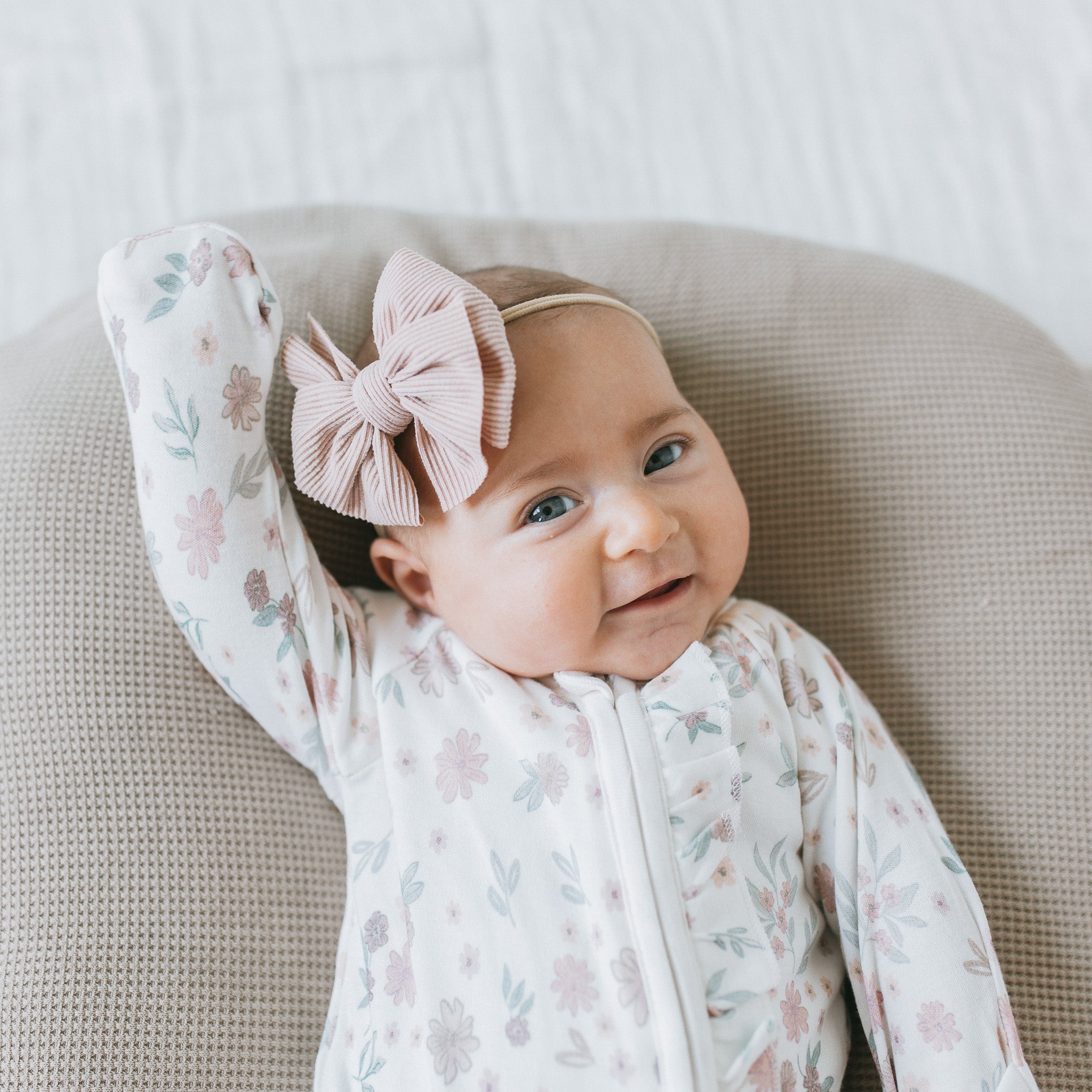 Ribbed Bow - Mauve Whisper