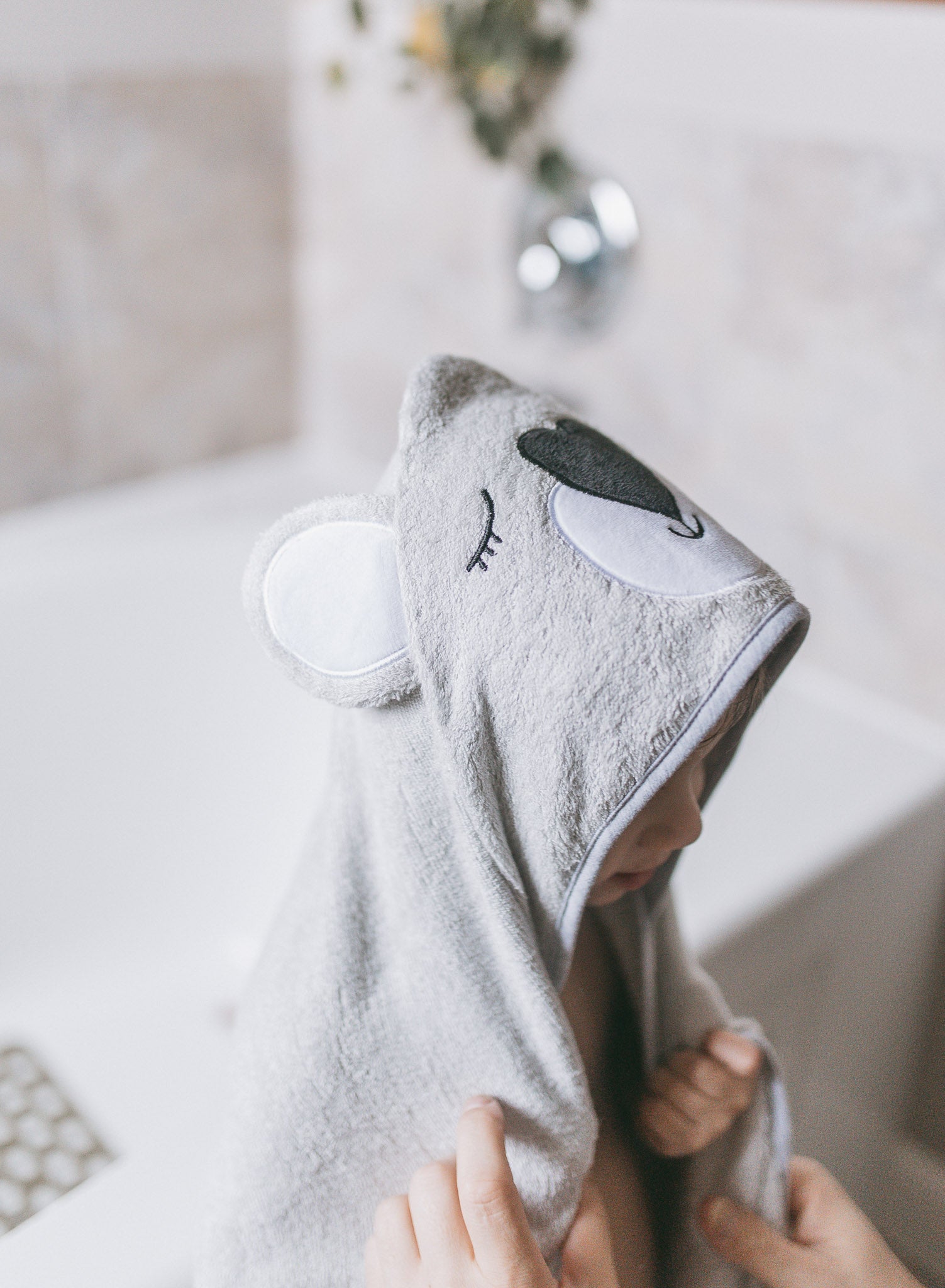 hooded_towel-2.jpg