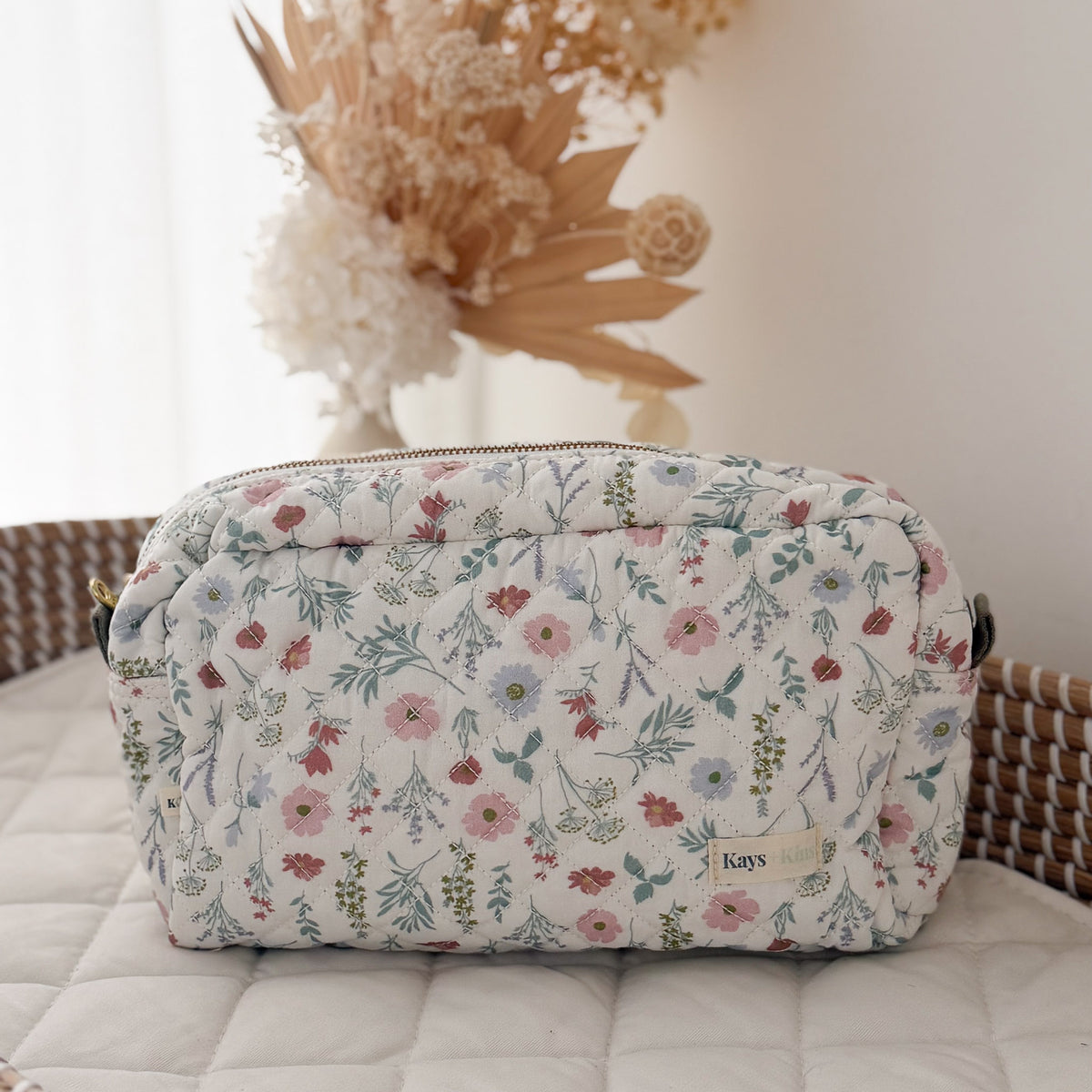 Toiletry Pouch -Meadowlark