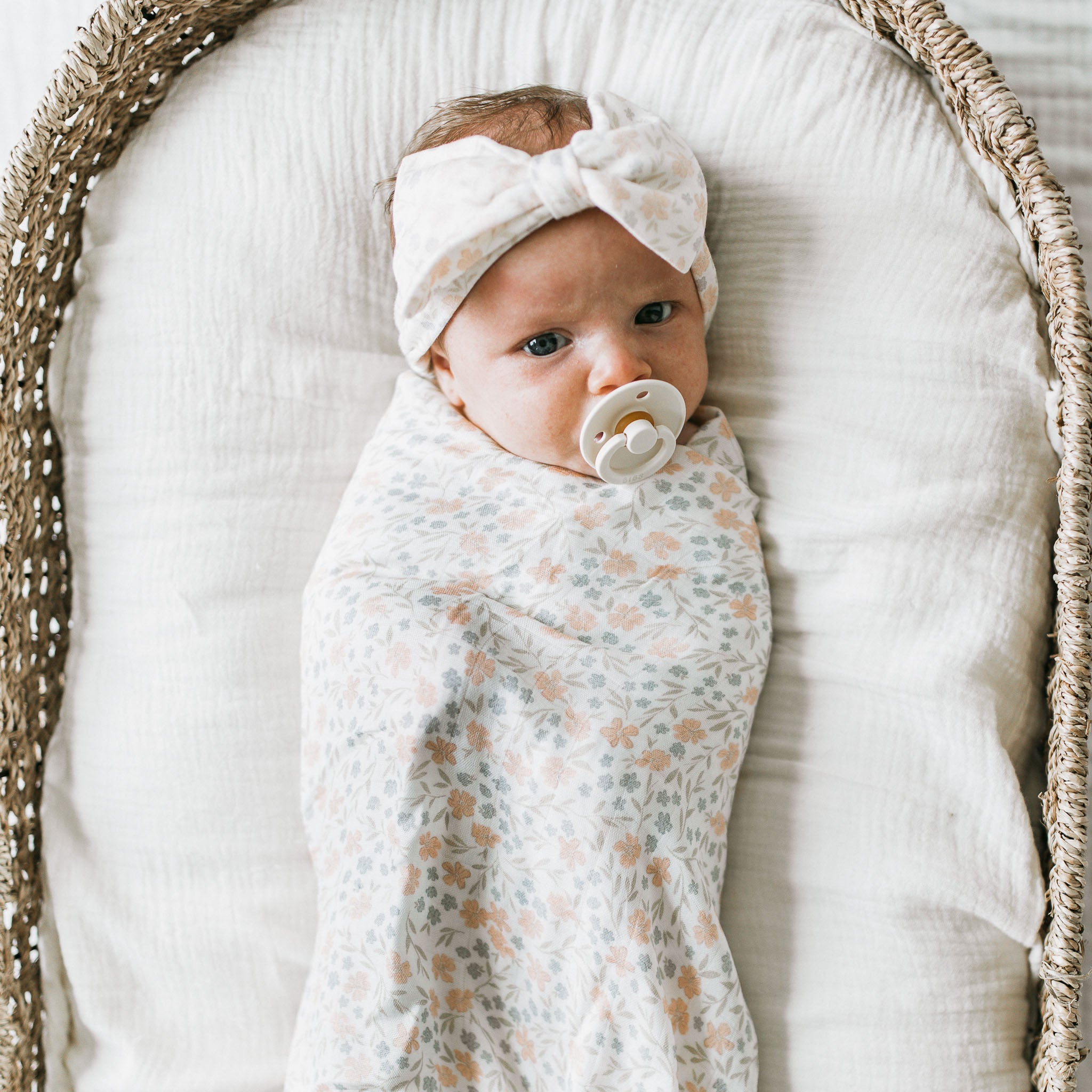 swaddle.jpg